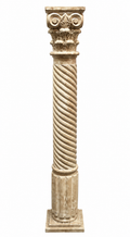 The Grand Heritage Heirloom Pillar
