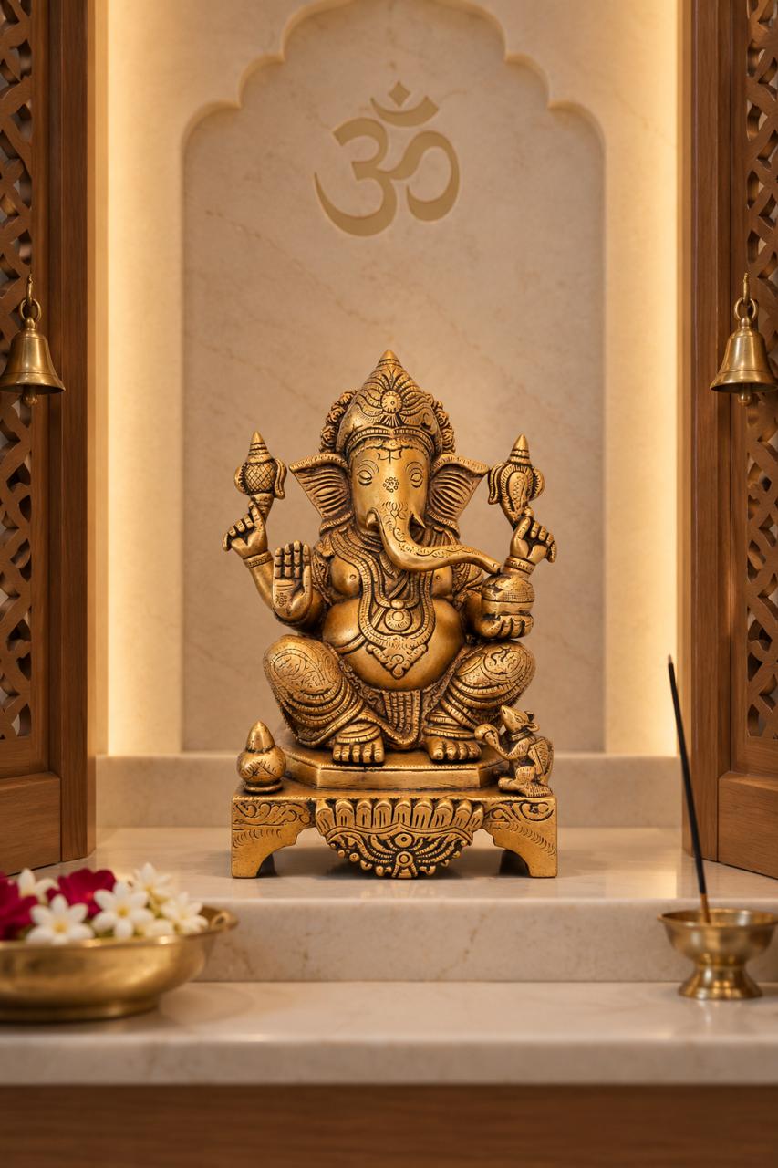 Classic Ganesha – Satin Gold
